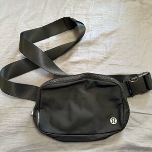 Lululemon belt bag
